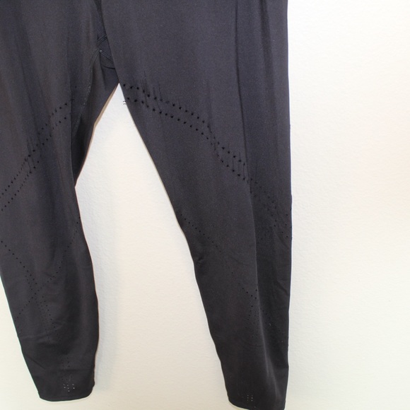 Joylab Black High Waisted Leggings — Extra Large - Picture 6 of 11